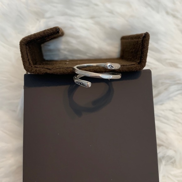 Kendra Scott Jewelry - Kendra Scott Warren Ring. Silver.